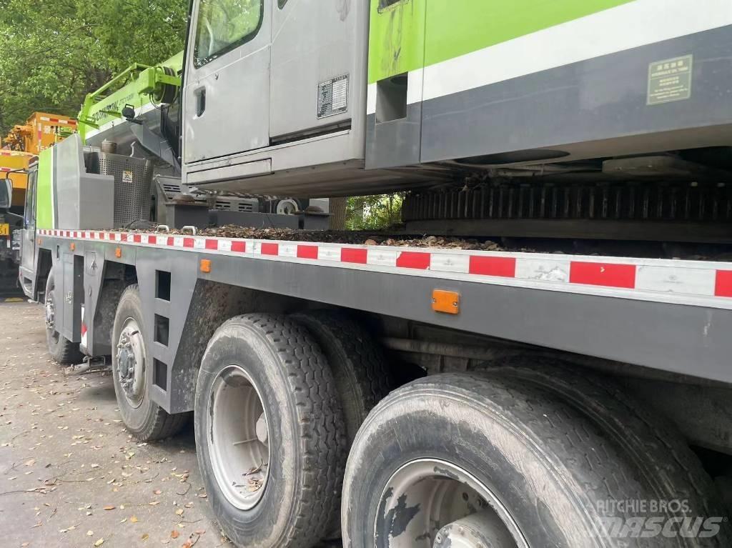 Zoomlion 110 Ton Mobile and all terrain cranes