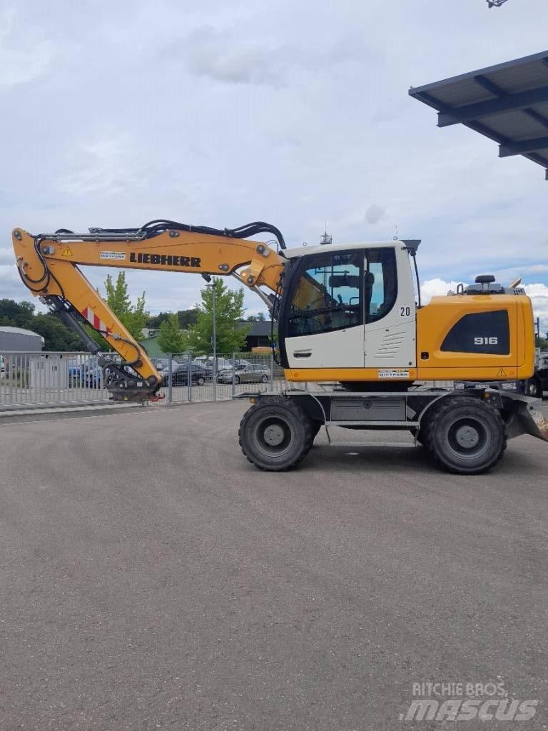 Liebherr A 916 Wheeled Excavators