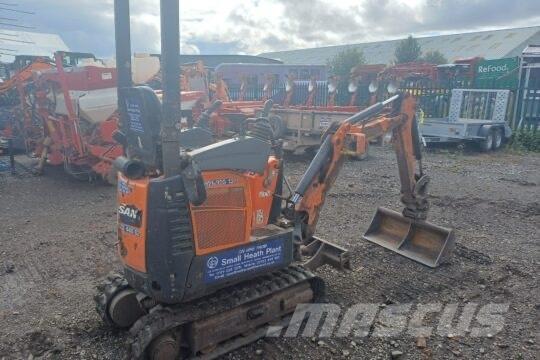 Develon DX 10 Z Mini Excavators <7t (Mini Diggers)