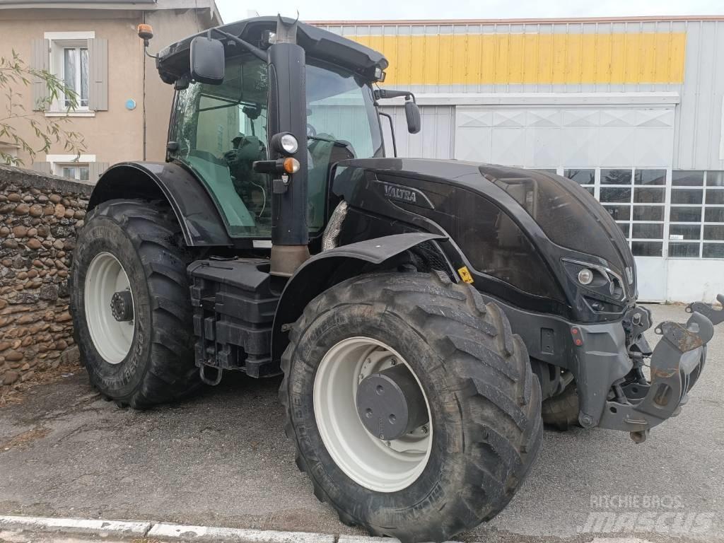Valtra S 374 Tractors