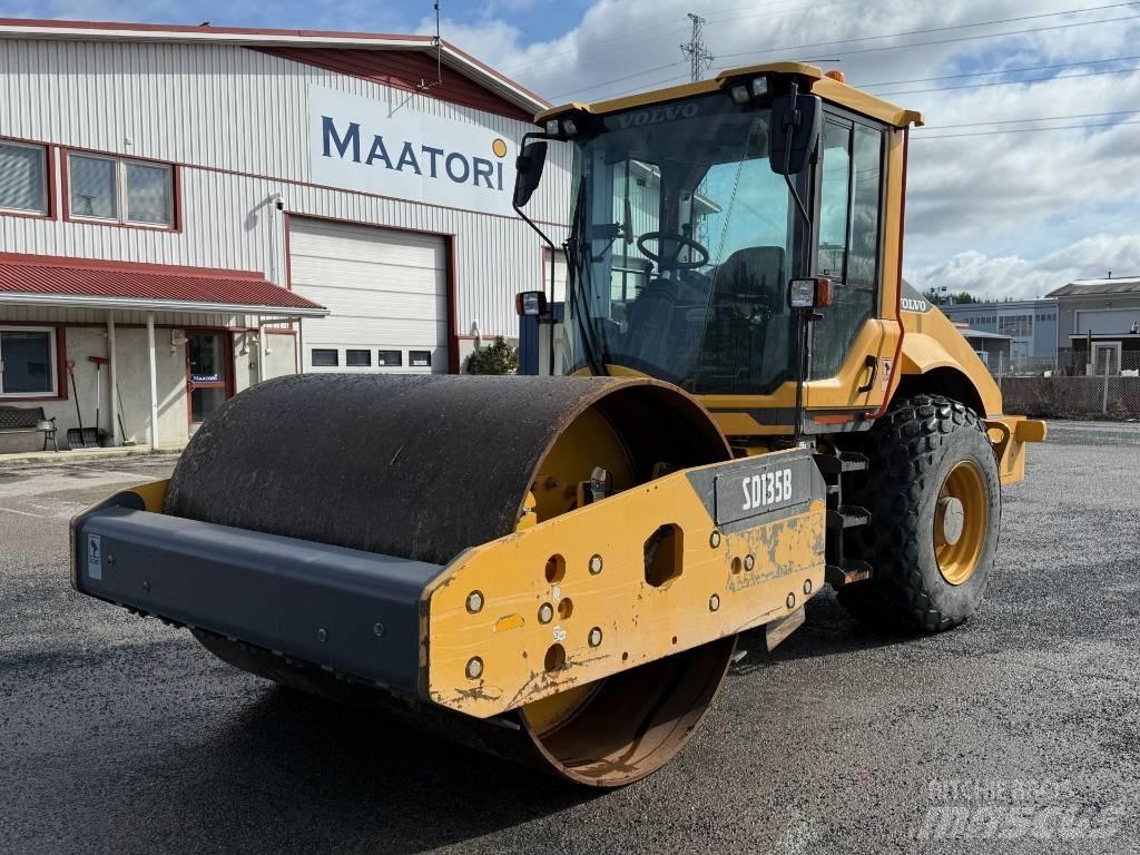 Volvo SD 135 B Single drum rollers