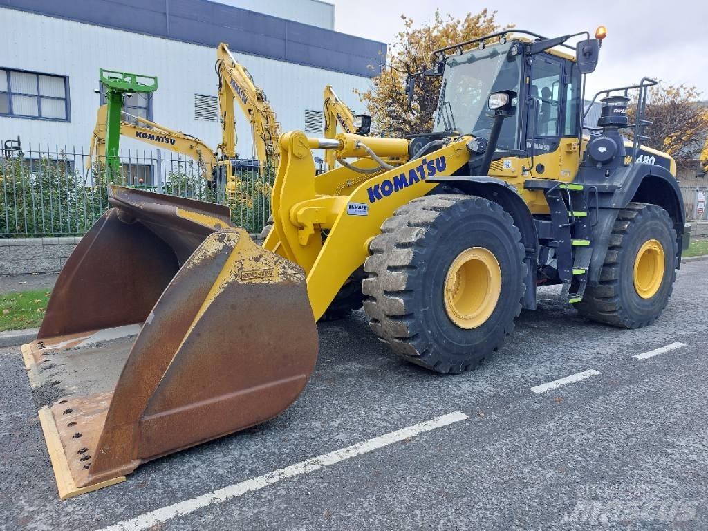 Komatsu WA480-8 Wheel Loaders