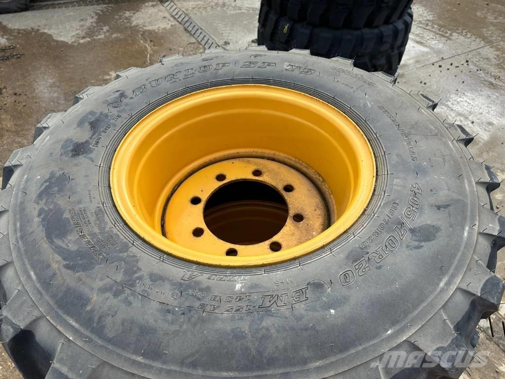 Dunlop 405/70R20 Tires, wheels and rims