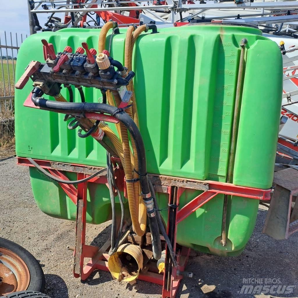 Rostselmash NN Trailed sprayers