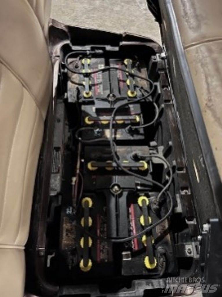 Club Car Precedent Utility Machines