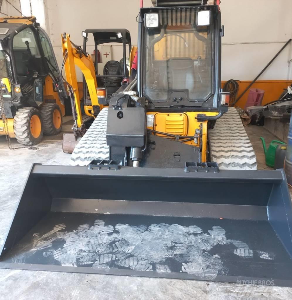 JCB 1110 T Skid Steer Loaders