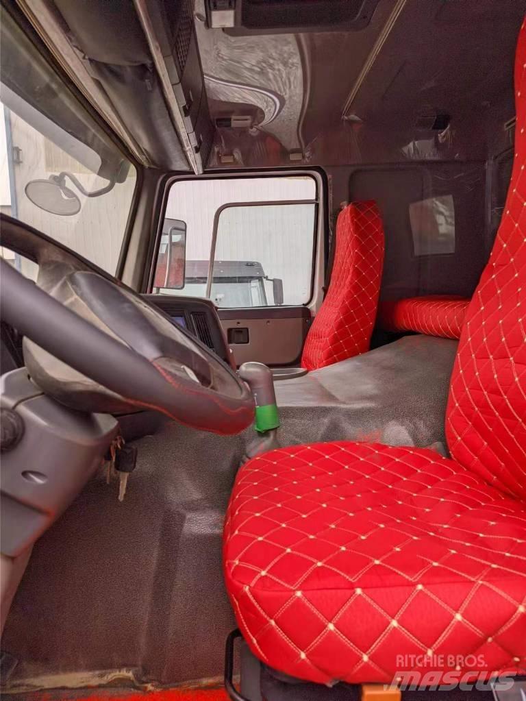 Howo 371 6x4 Dump Trucks