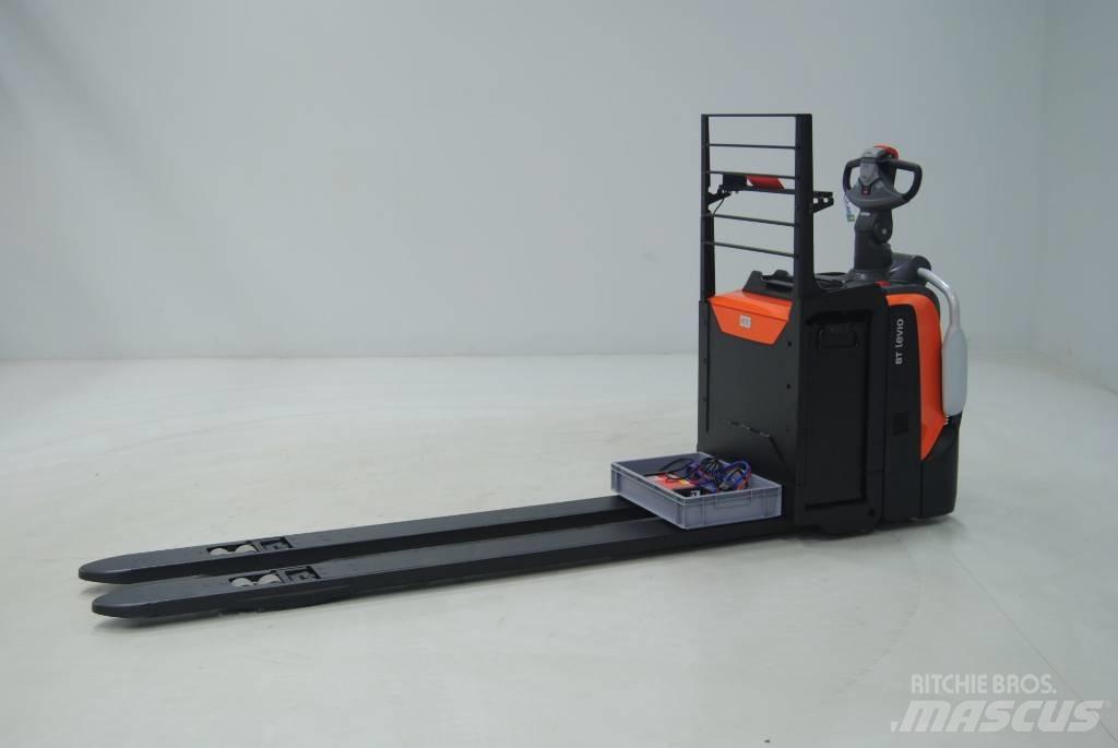 Toyota LPE250 Low lifter with platform