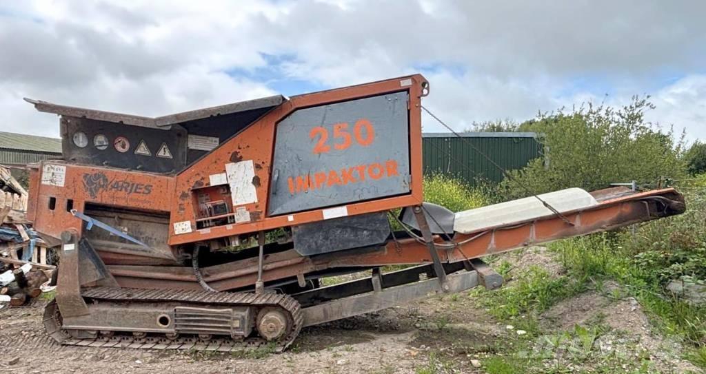 Arjes Impaktor 250 Landfill compactors