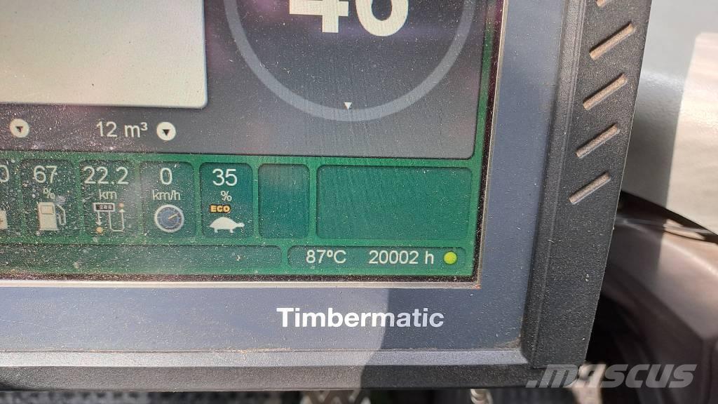 John Deere 1070 D Harvesters