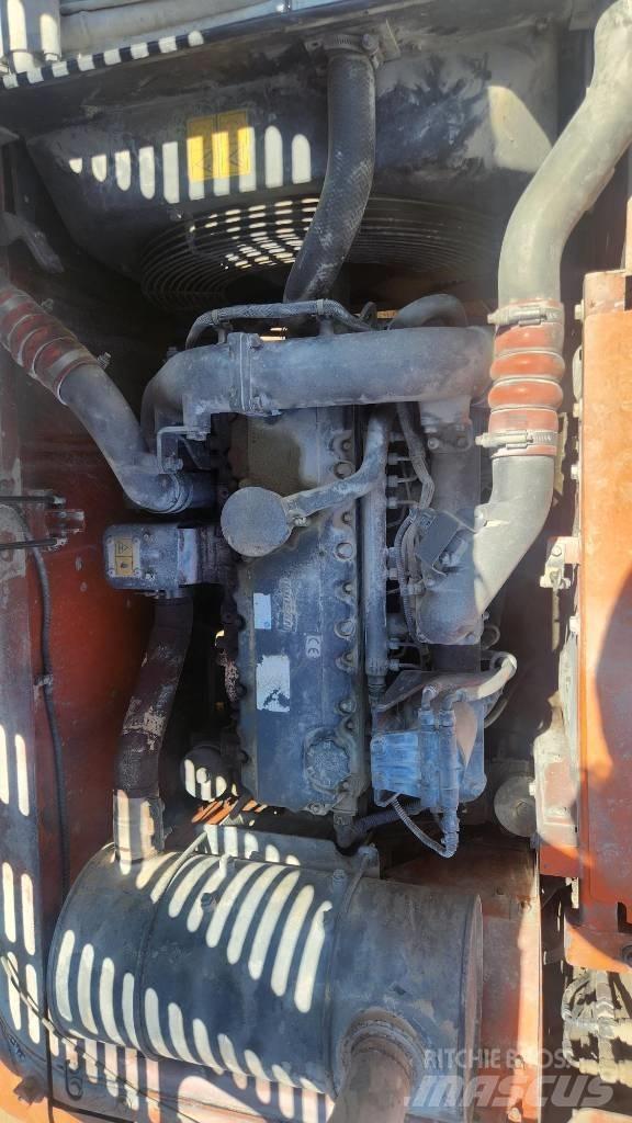 Doosan DX210WA Wheeled Excavators