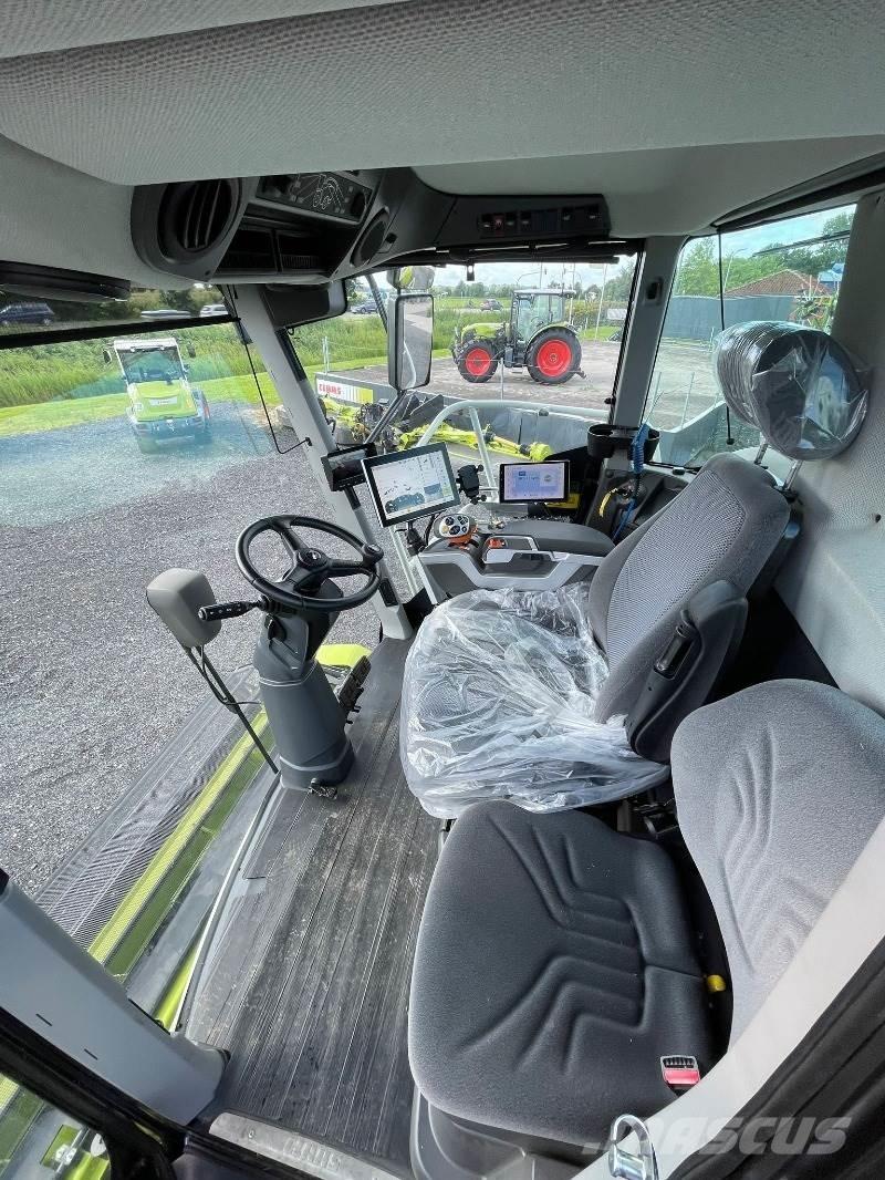 CLAAS Jaguar 950 Forage Harvester