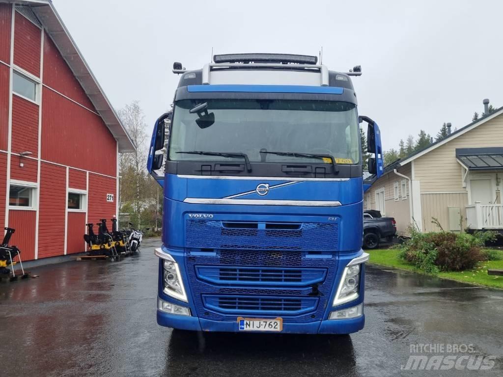 Volvo FH Log trucks