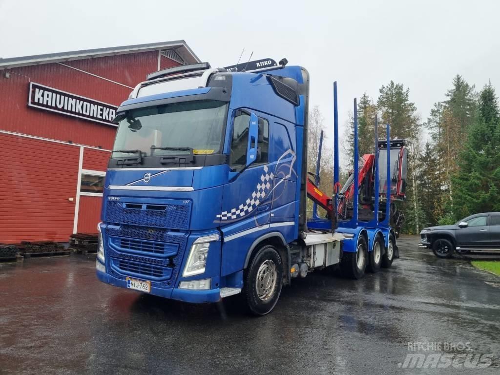 Volvo FH Log trucks