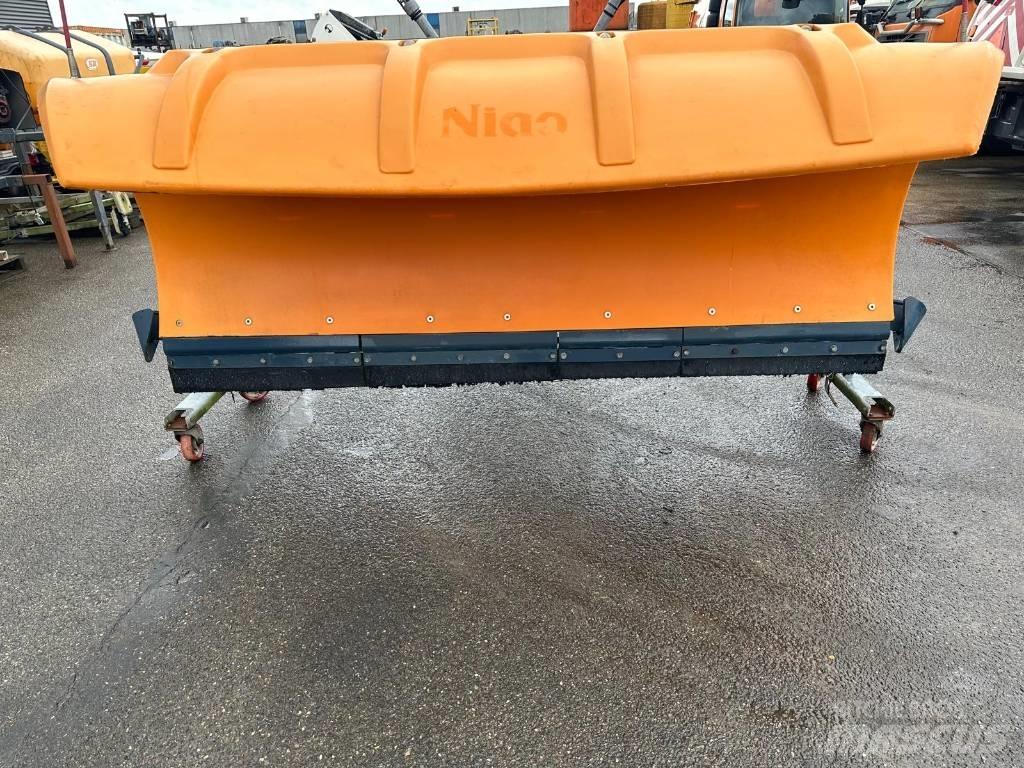 Nido SNK240VPZ Snow Blades And Plows