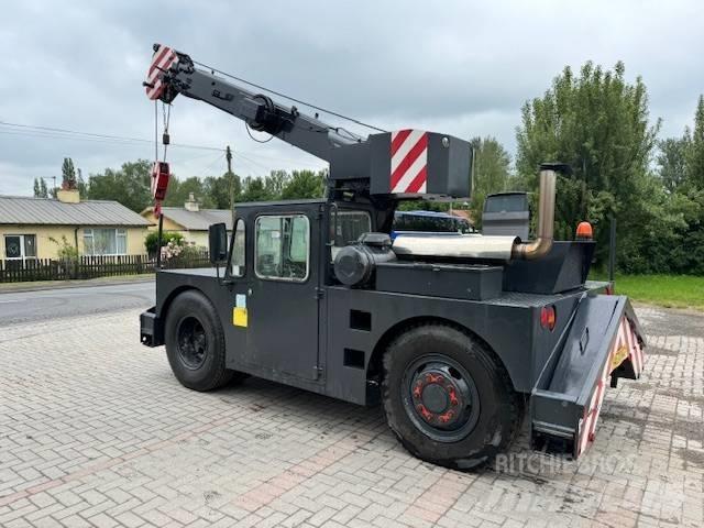 Grove IND 36 Mobile and all terrain cranes