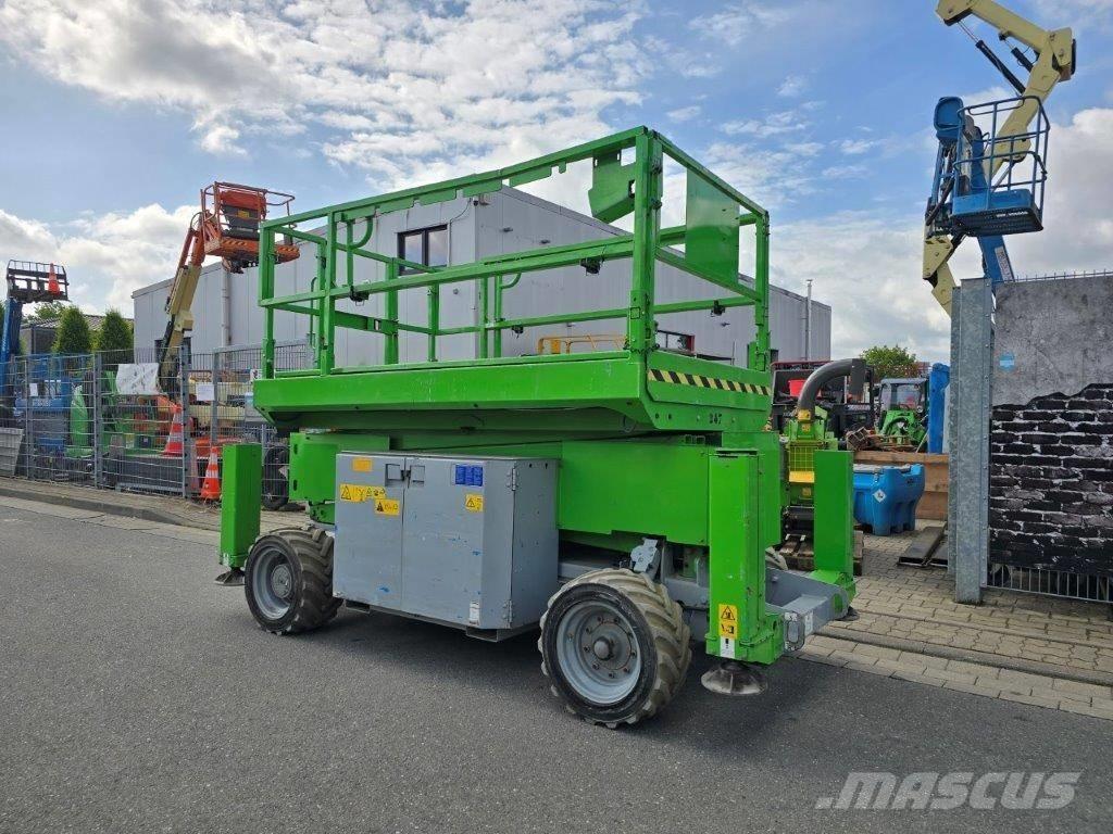 Genie GS 3369 DC Scissor Lifts
