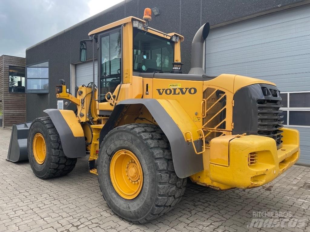 Volvo L90F Wheel Loaders