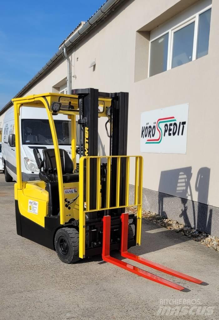 Hyster A 1.5 XNT Electric Forklifts