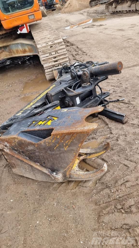 TMK 3000 Feller Bunchers