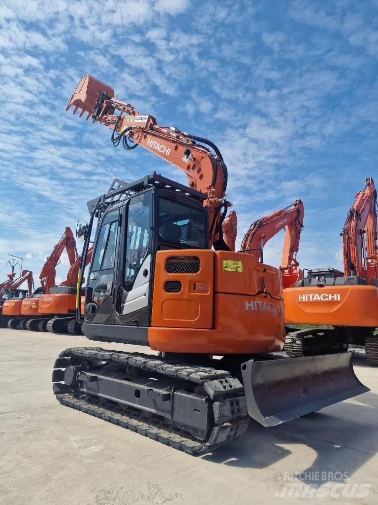 Hitachi ZX 85 Mini excavators  7t - 12t