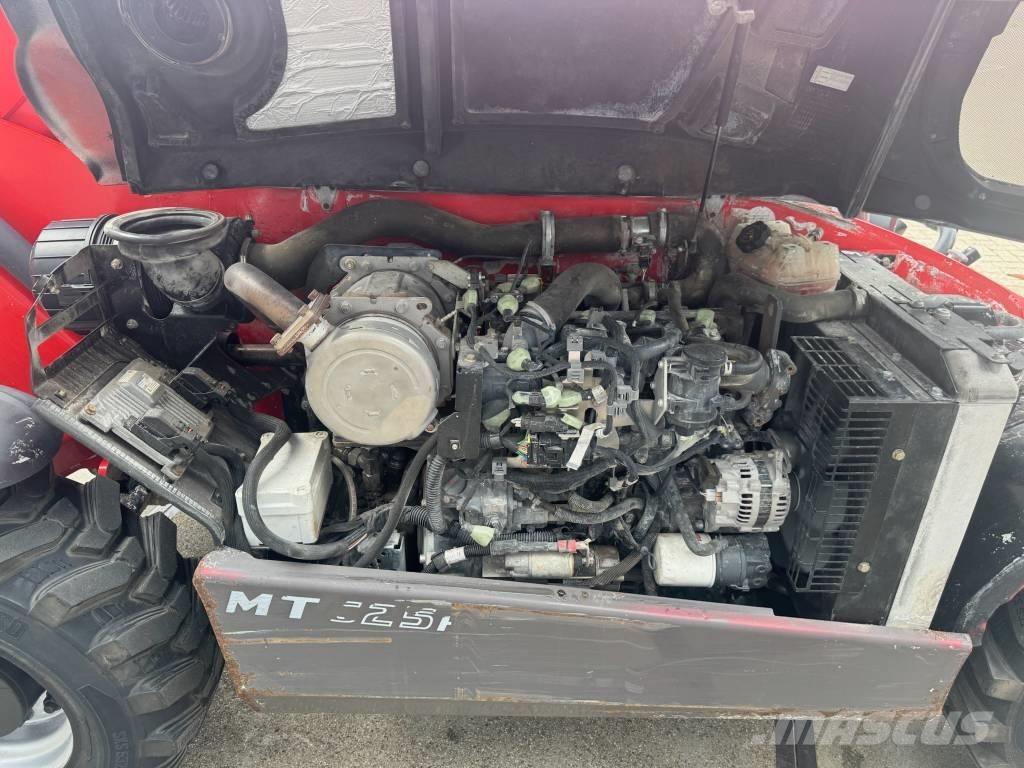 Manitou MT 625 H Telescopic Handlers