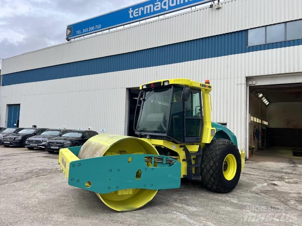Ammann ASC 130 D Single drum rollers