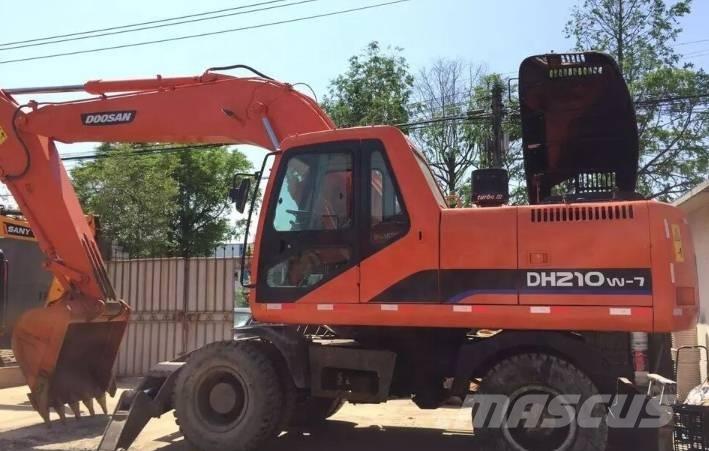 Doosan DH210W Wheeled Excavators