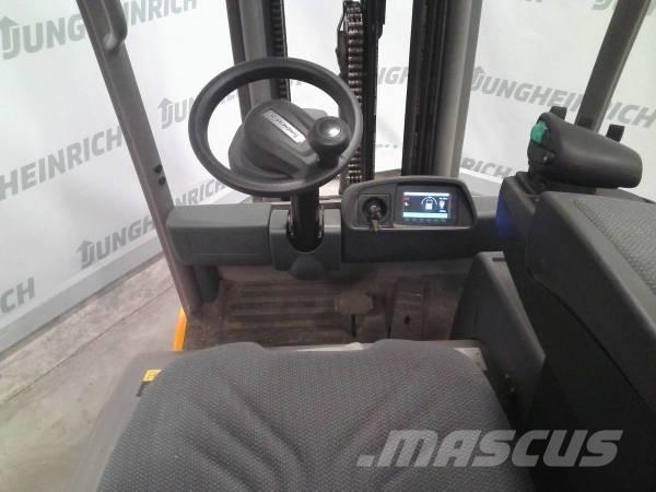 Jungheinrich EFG 215 Electric Forklifts
