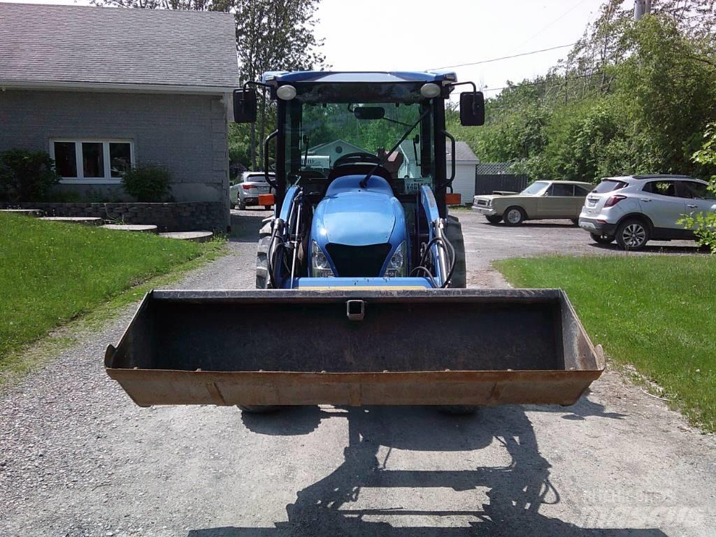 New Holland 3050 Tractors