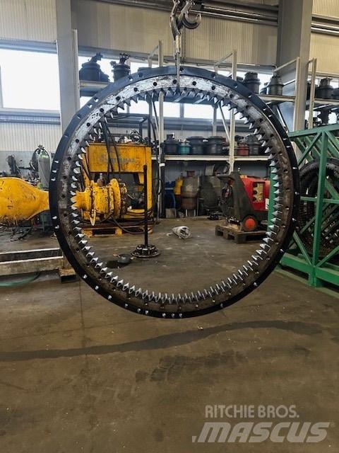 CAT 312 E BEARING Chassis and suspension