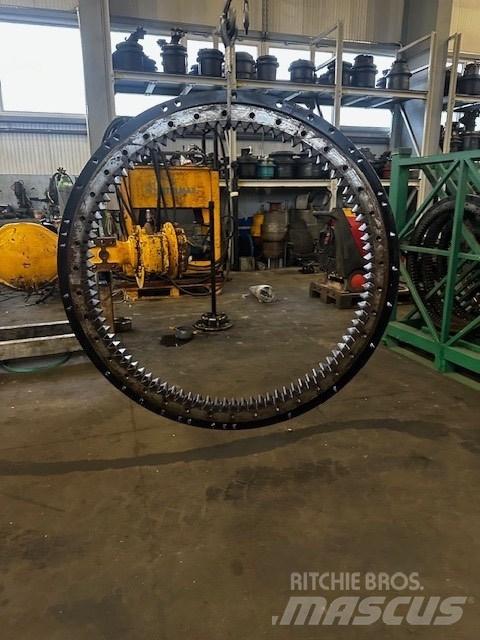 CAT 312 E BEARING Chassis and suspension