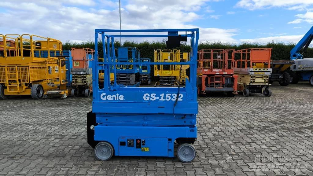 Genie GS 1532 Scissor Lifts