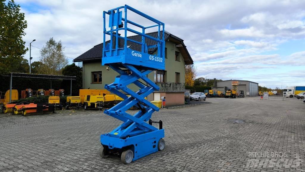 Genie GS 1532 Scissor Lifts