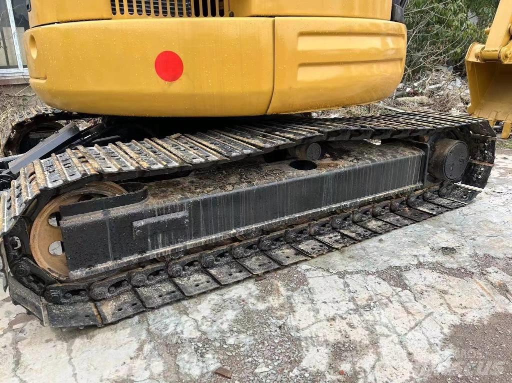 CAT 303 CR Mini Excavators <7t (Mini Diggers)