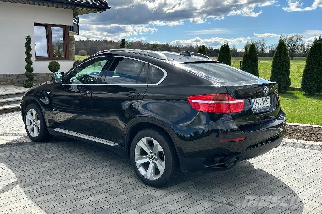 BMW X6 Automobiles / SUVS