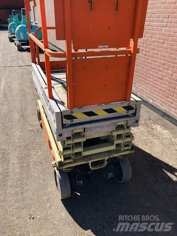 JLG 1930es Scissor Lifts