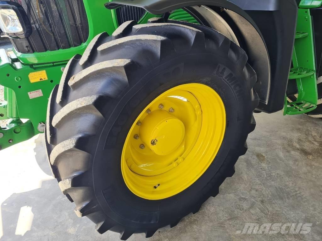 John Deere 7430 AP Tractors