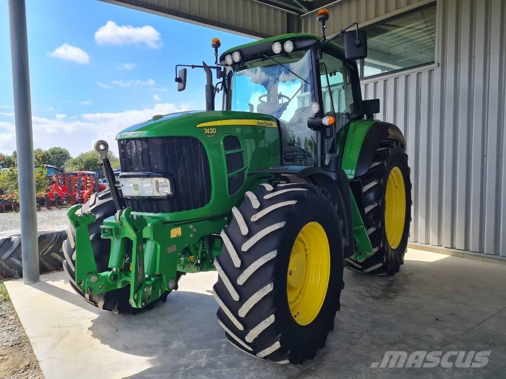 John Deere 7430 AP Tractors