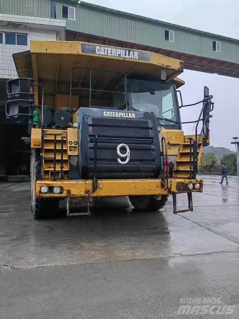 CAT 777E Articulated Dump Trucks (ADTs)