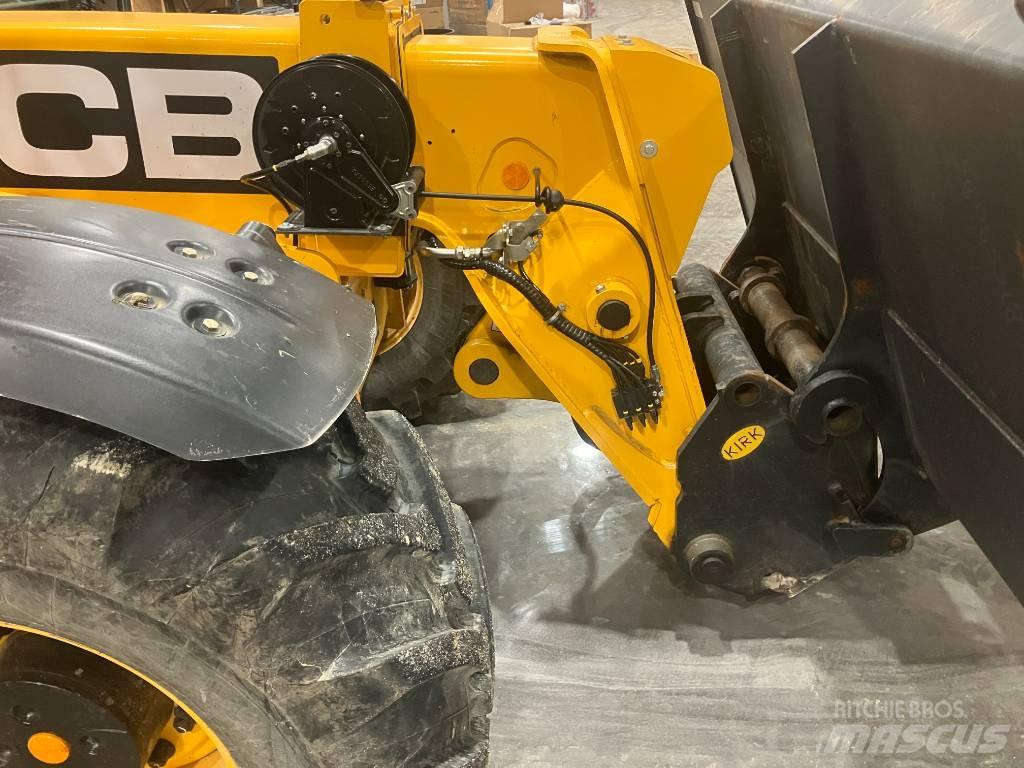 JCB 560-80 Telescopic Handlers