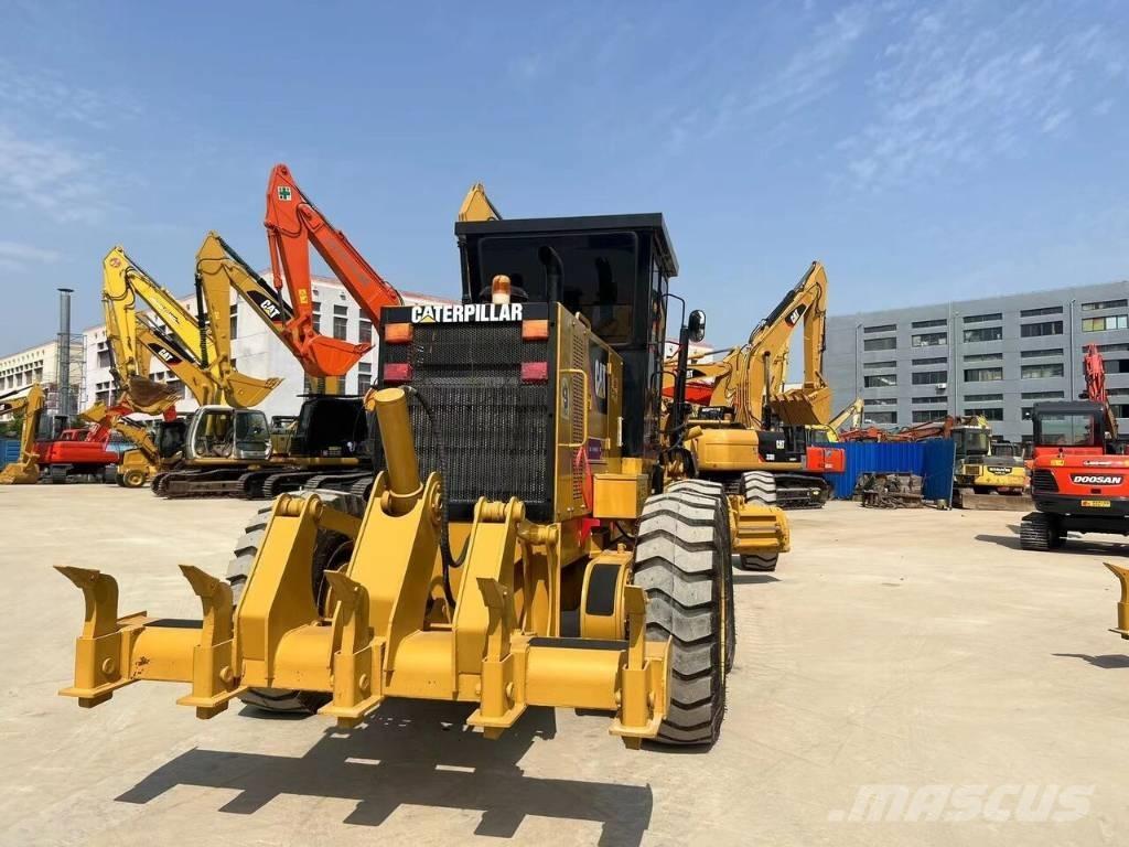 CAT 140 K Motor Graders