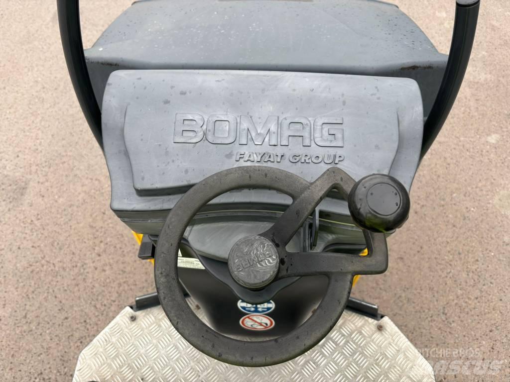 Bomag BW120AD-5 Twin drum rollers