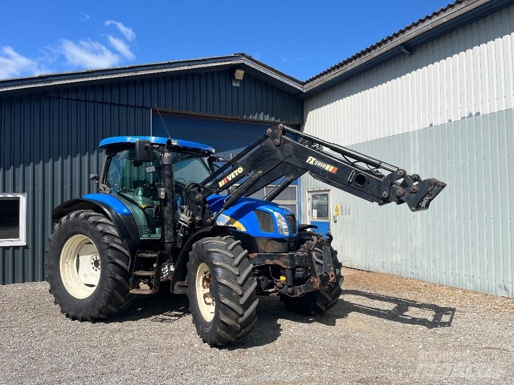 New Holland TS 135 A Tractors