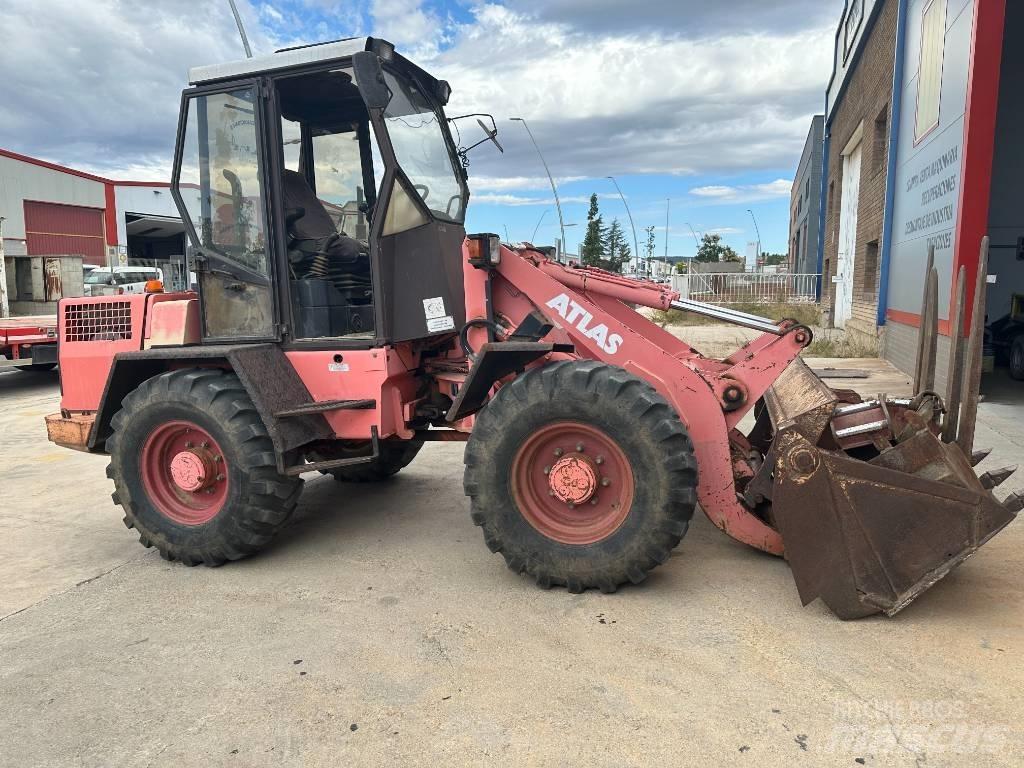 Atlas 62 E Wheel Loaders