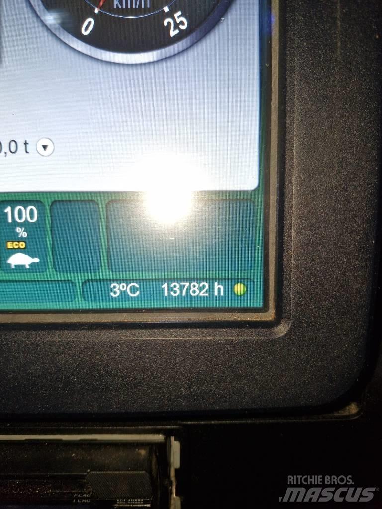 John Deere 1510 E Forwarders