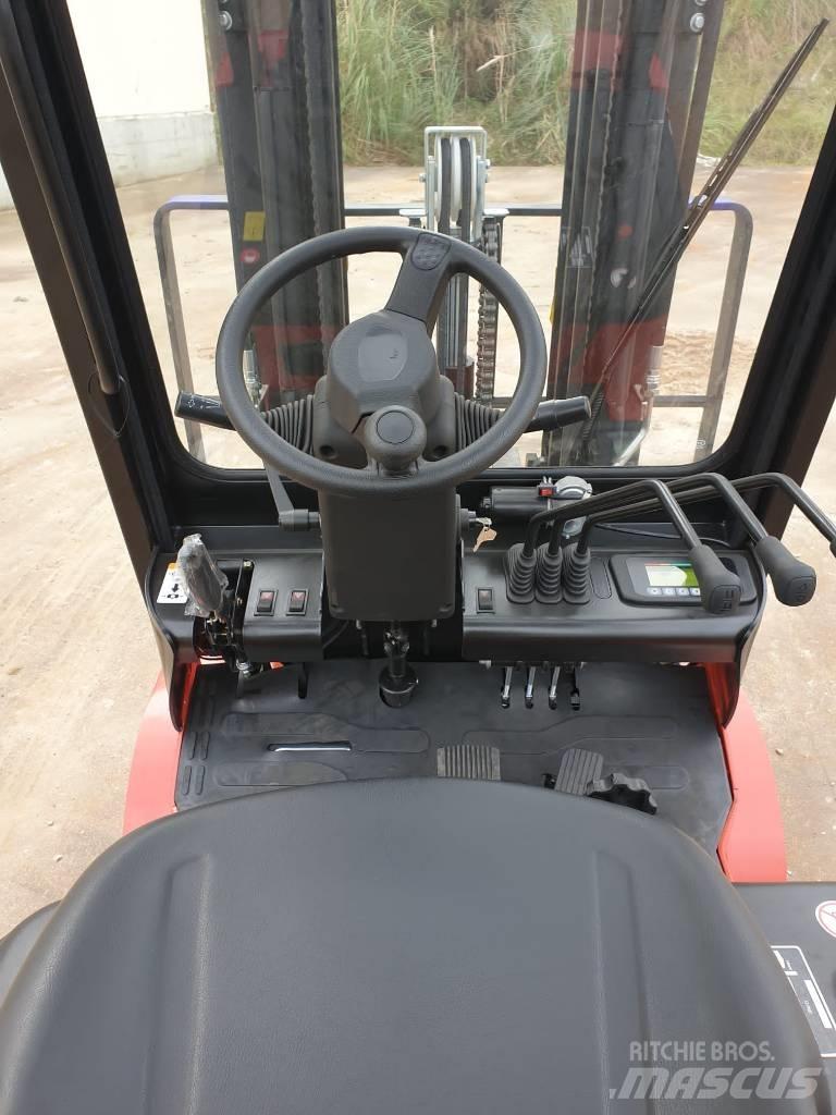 EP EFL181 Electric Forklifts