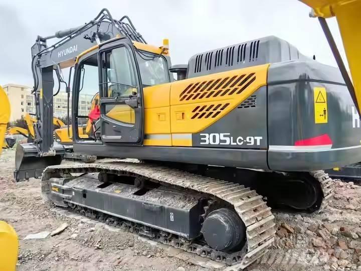 Hyundai 305 LC-9T Crawler Excavators