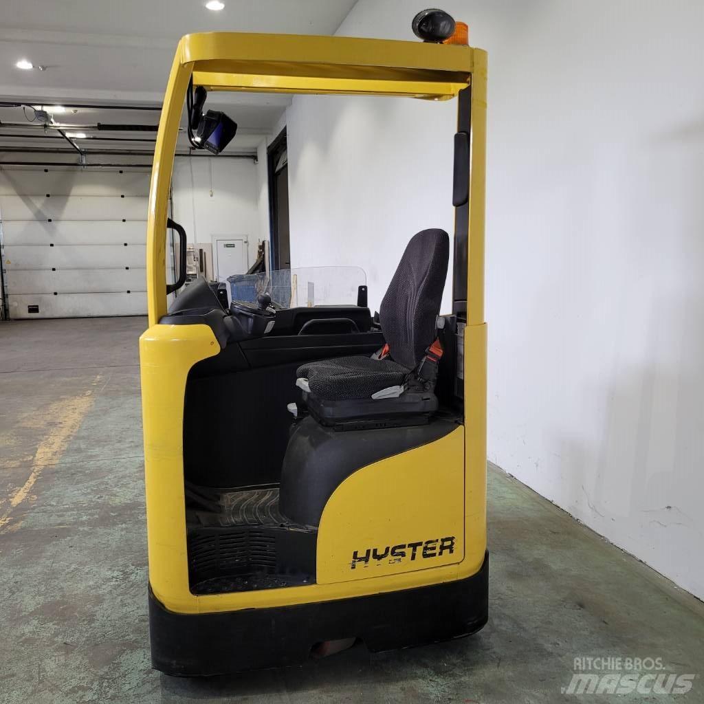 Hyster R 1.6 Reach trucks