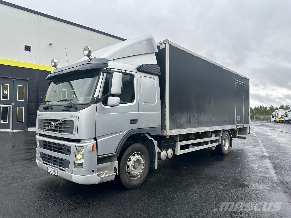 Volvo FM9 300 4x2 Box trucks
